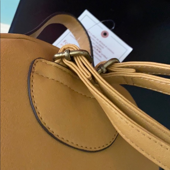 NWT Vegan Mini Backpack - Picture 7 of 10